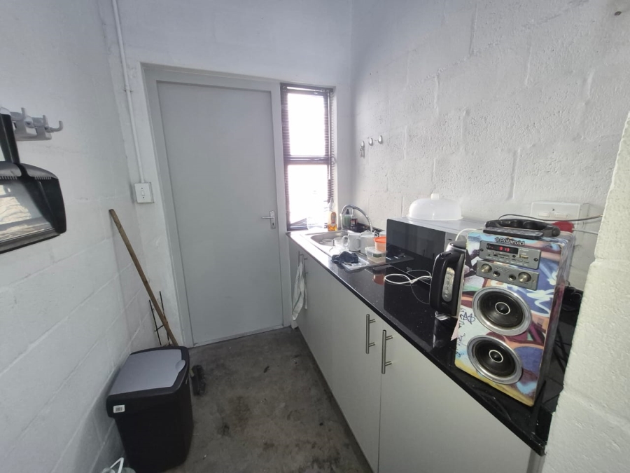 To Let Commercial Property for Rent in Ottery Western Cape